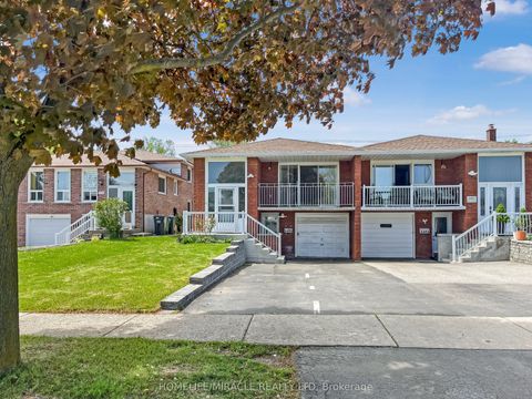 3485 Oakglade Crescent Mississauga ON L5C 1X4