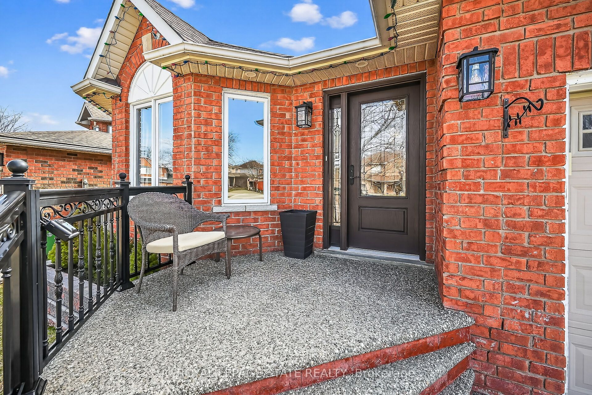 110 Jacqueline Boulevard