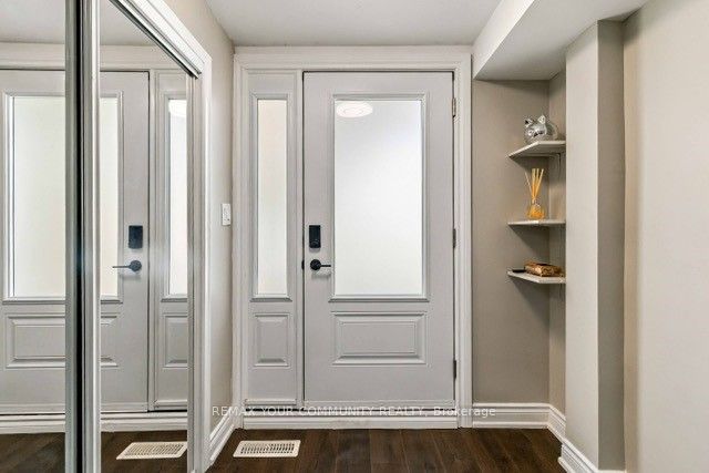 2 Munhall Road