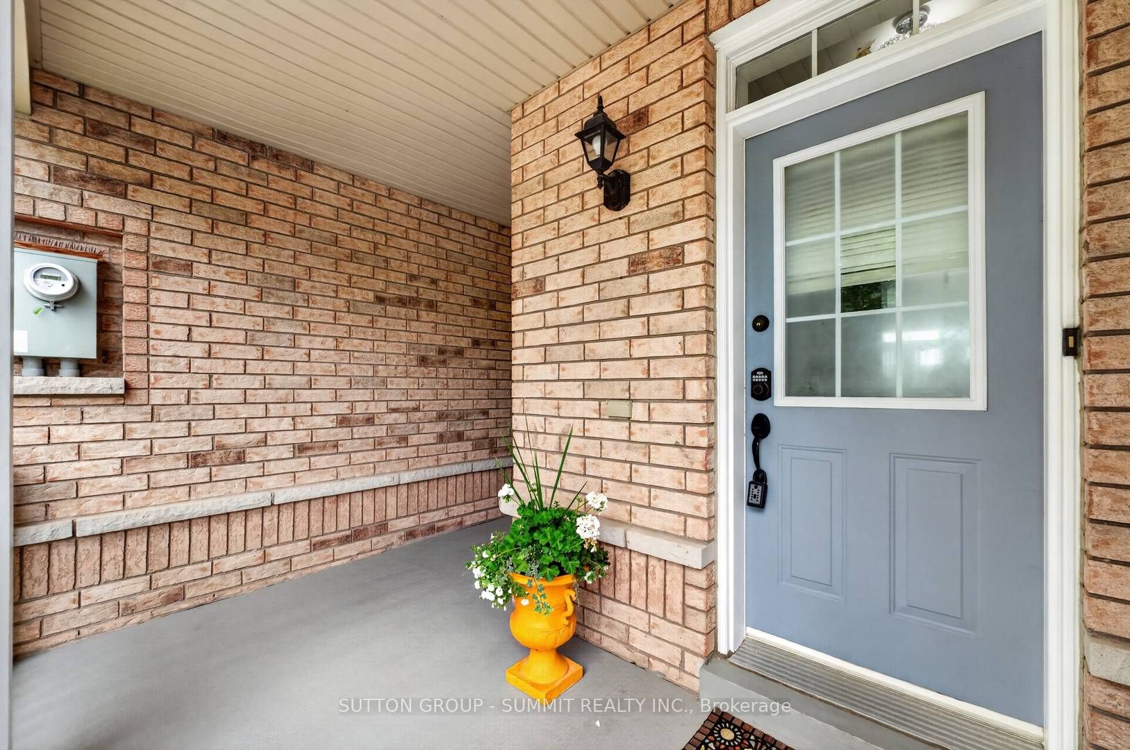 187 Kirkvalley Crescent