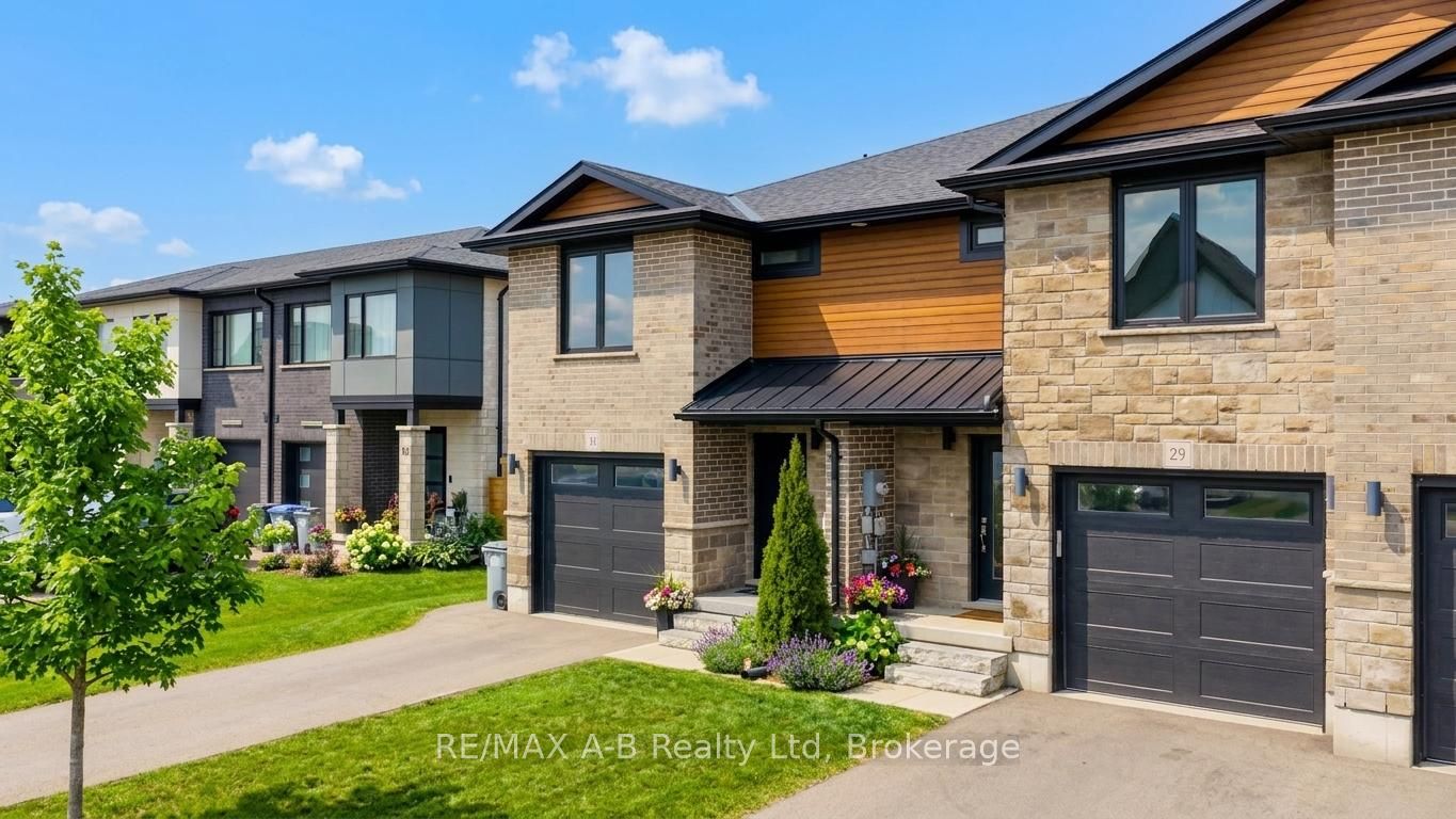 31 Trailside Drive