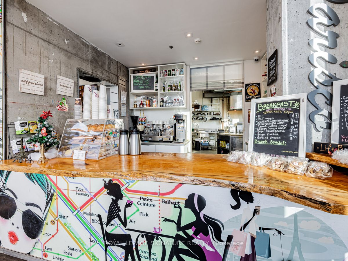 215 Fort York Boulevard