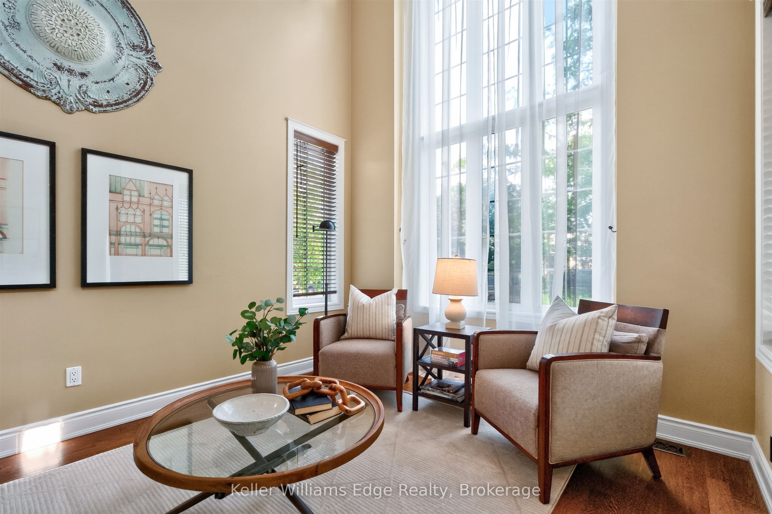 3416 Hayhurst Crescent