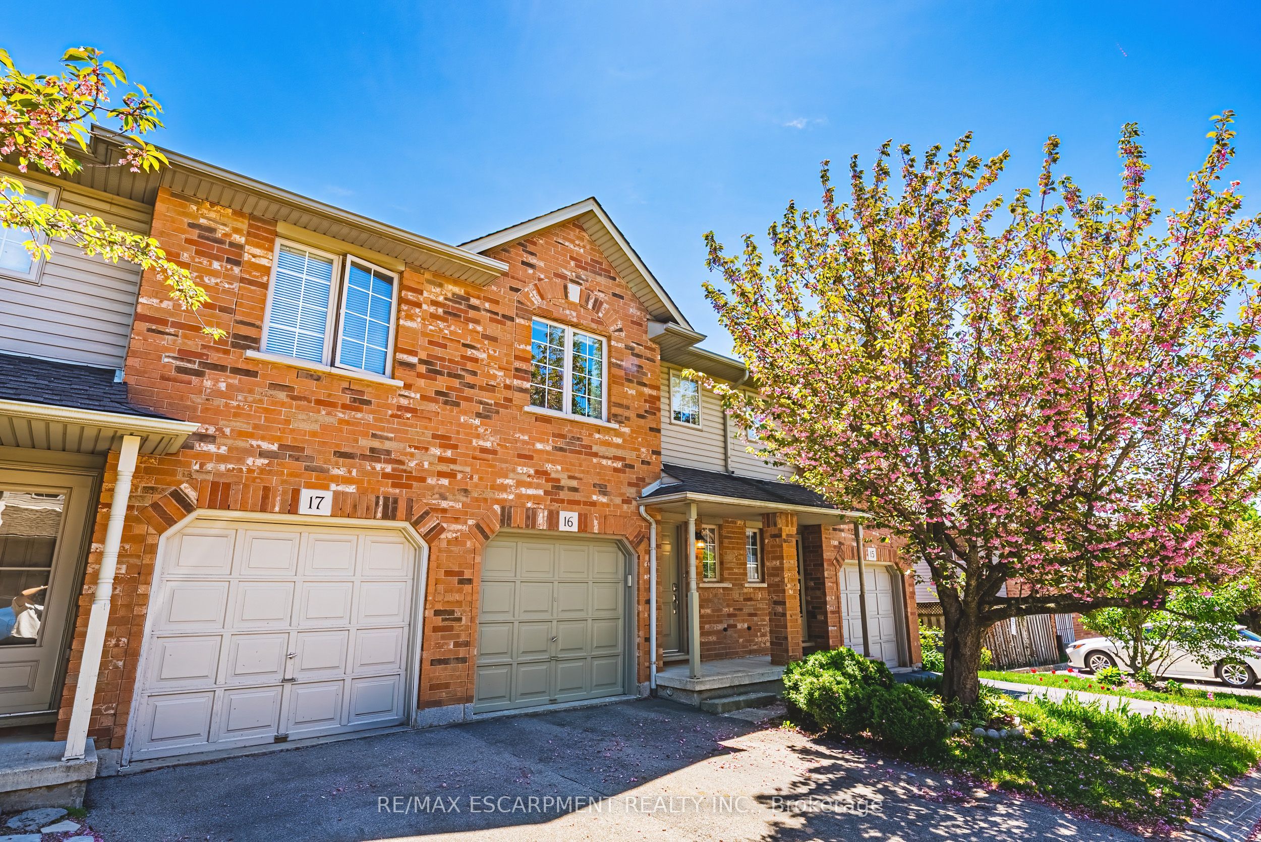 1000 Upper Paradise Road 16