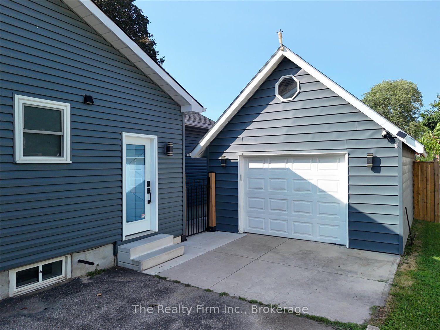 374 West Gore Street