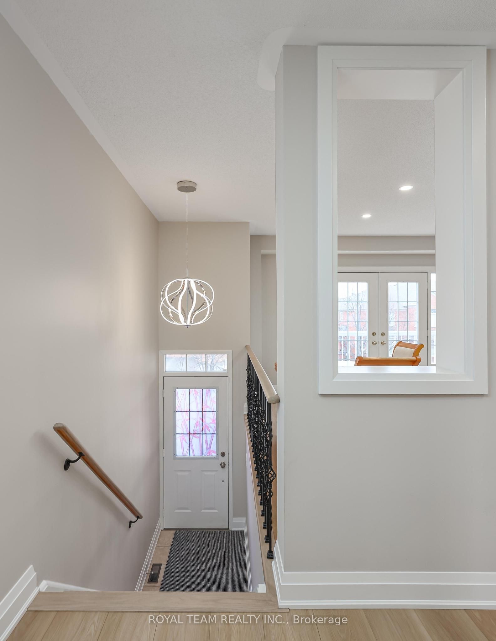 11 Jarrett Court