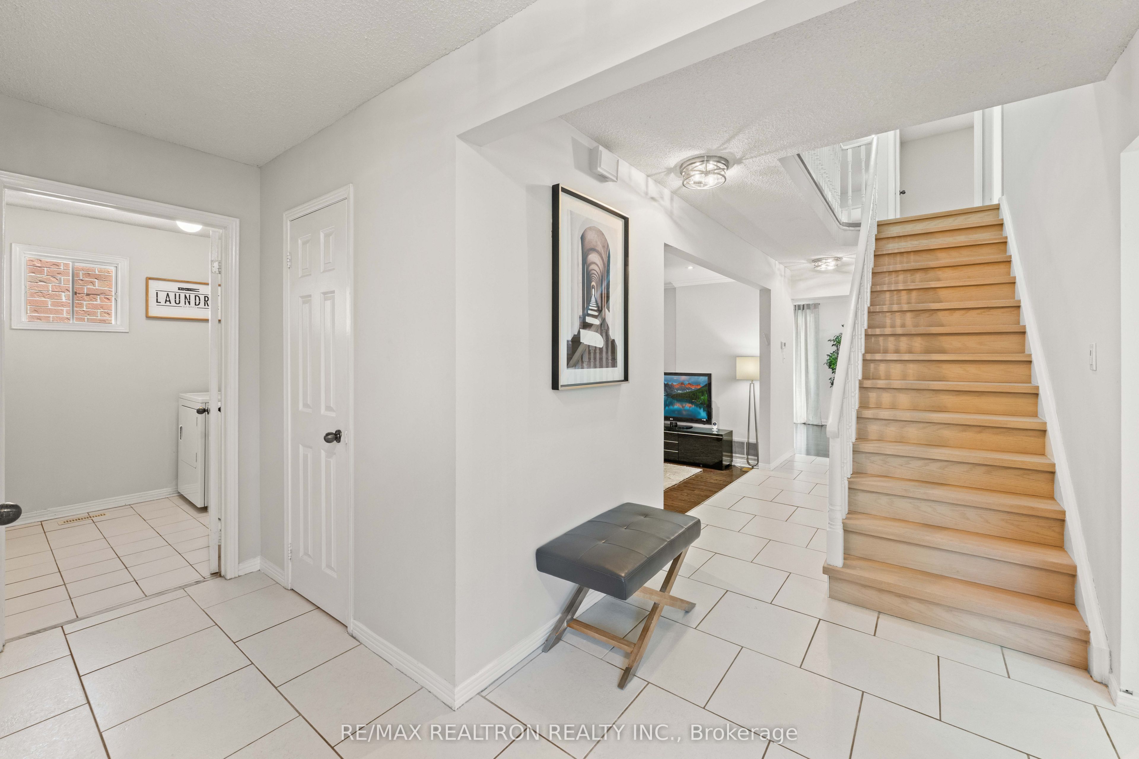 143 Spring Gate Boulevard