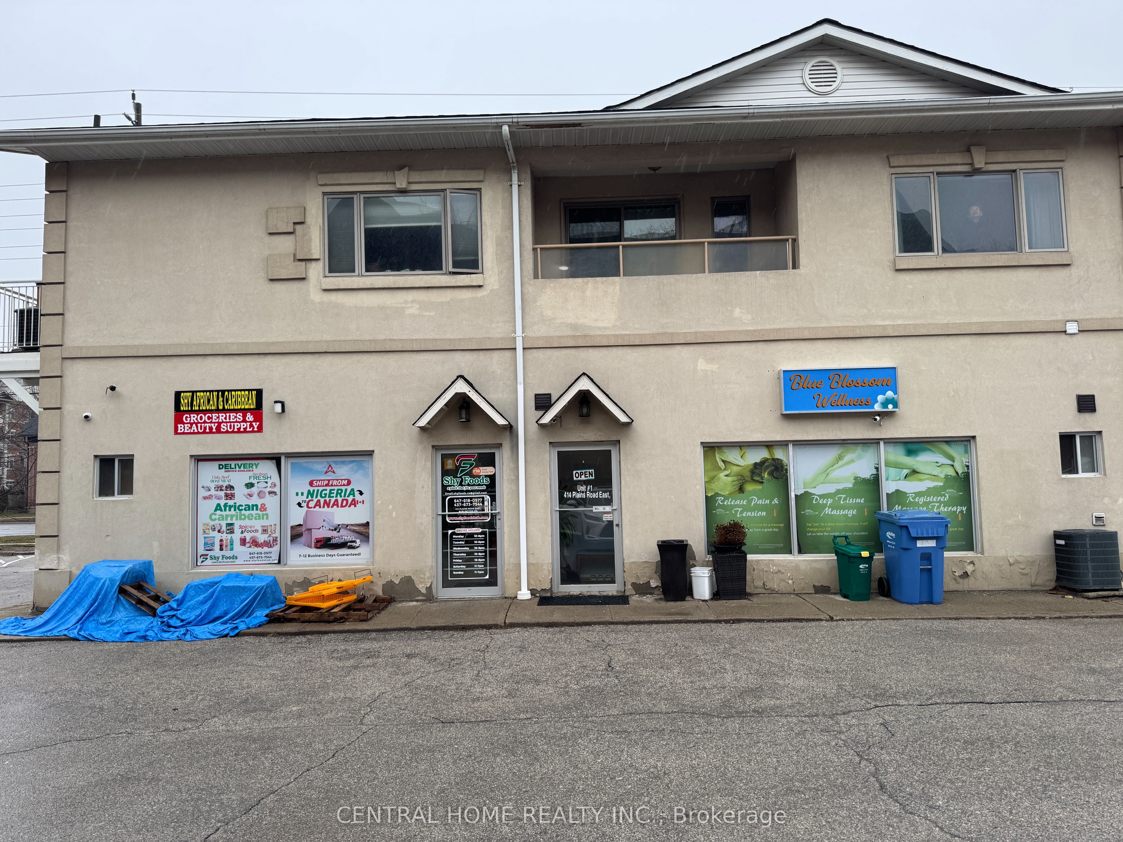 414 Plains Road E