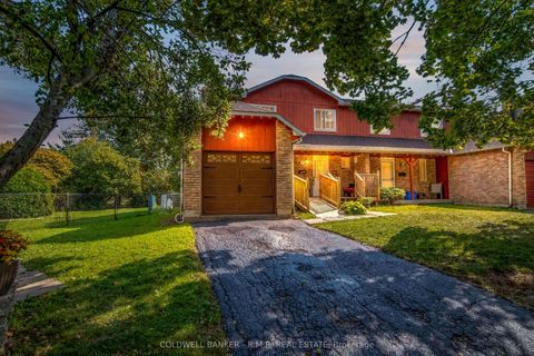 11 Beecroft Court Whitby ON L1P 1C7