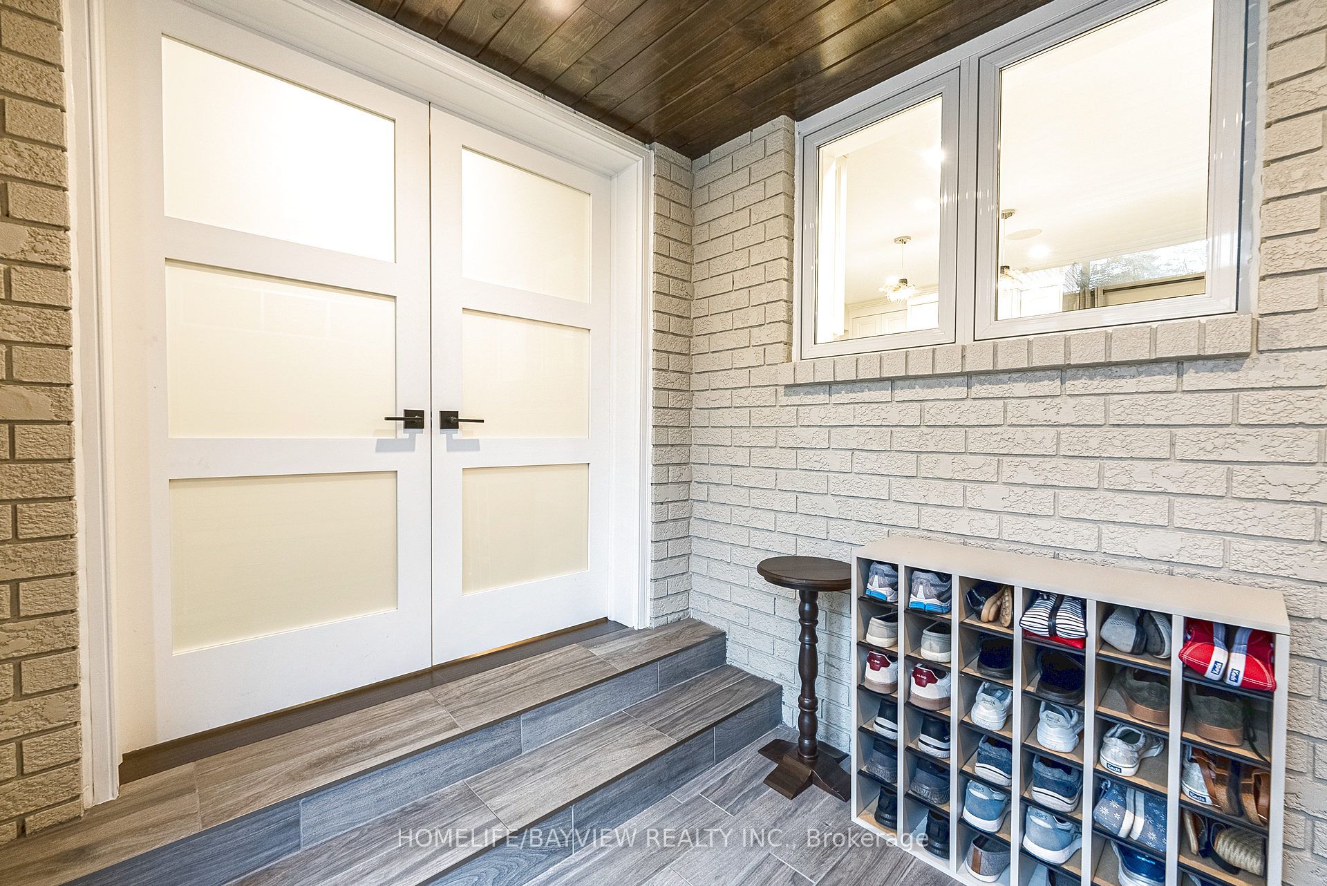 25 Whispering Pine Trail