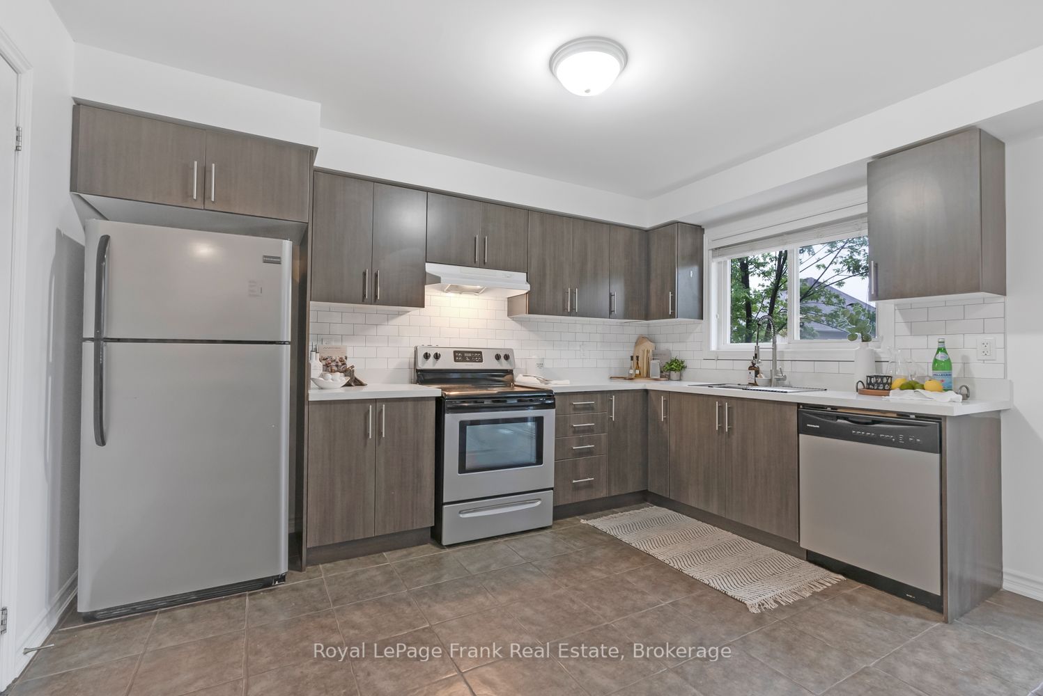 28 Katerson Lane