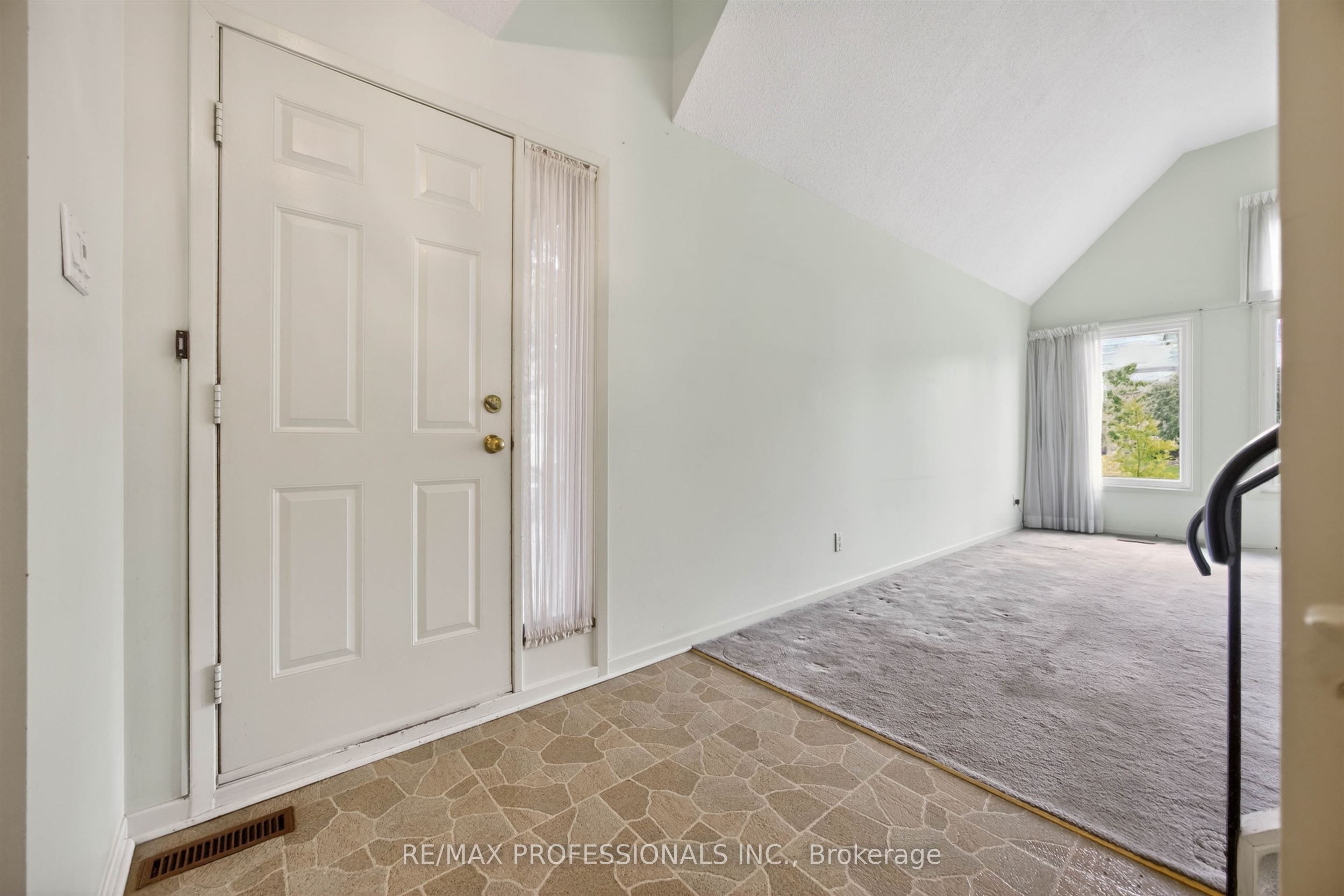 4 Bigham Crescent