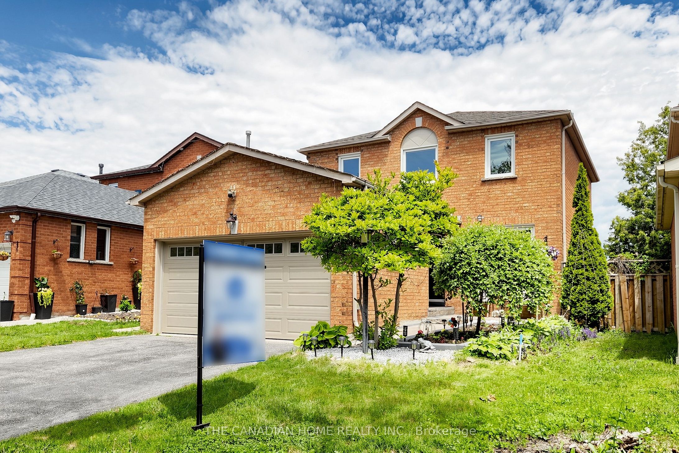 5 Woodstone Place