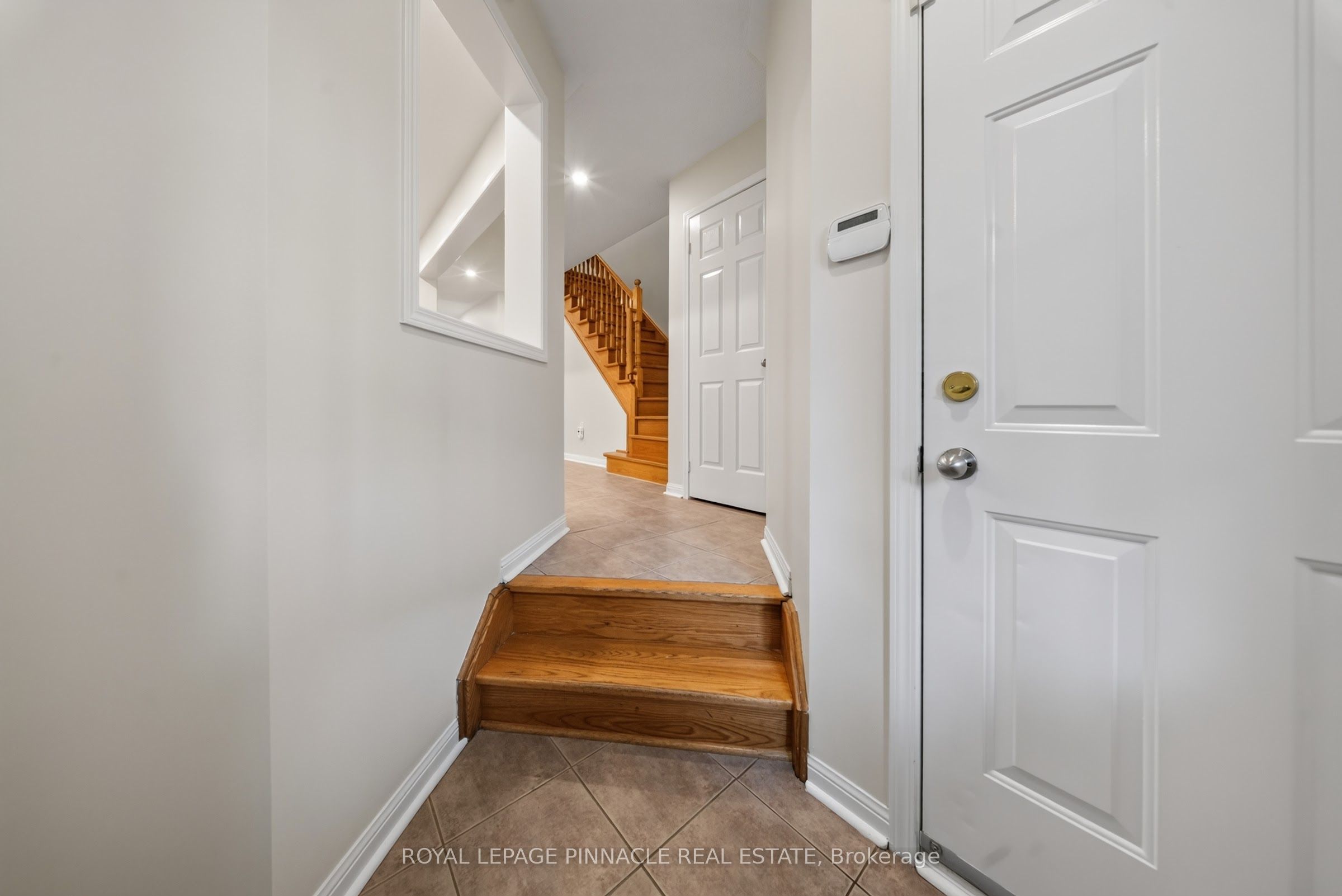 787 Avocado Crescent