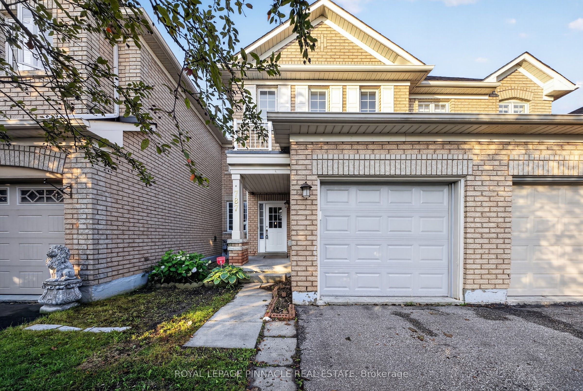 787 Avocado Crescent