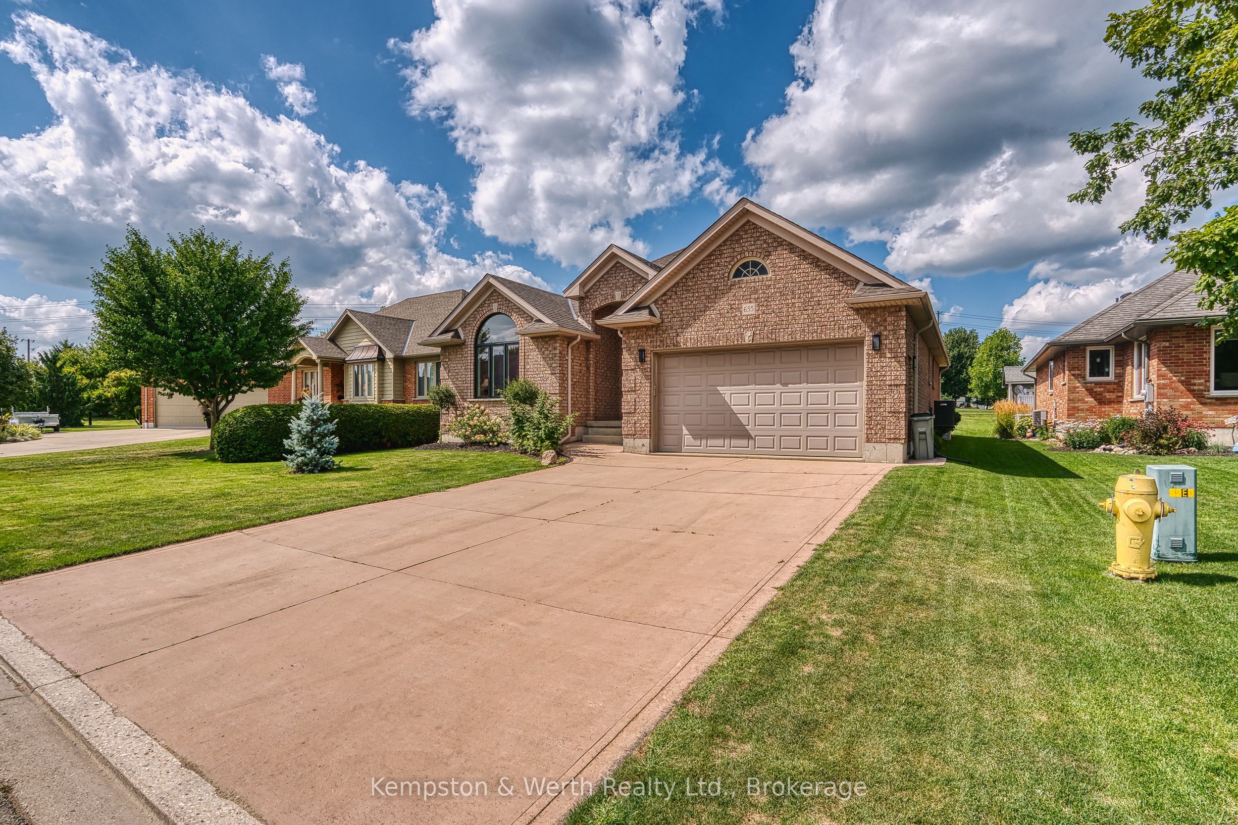 635 Riverview Drive