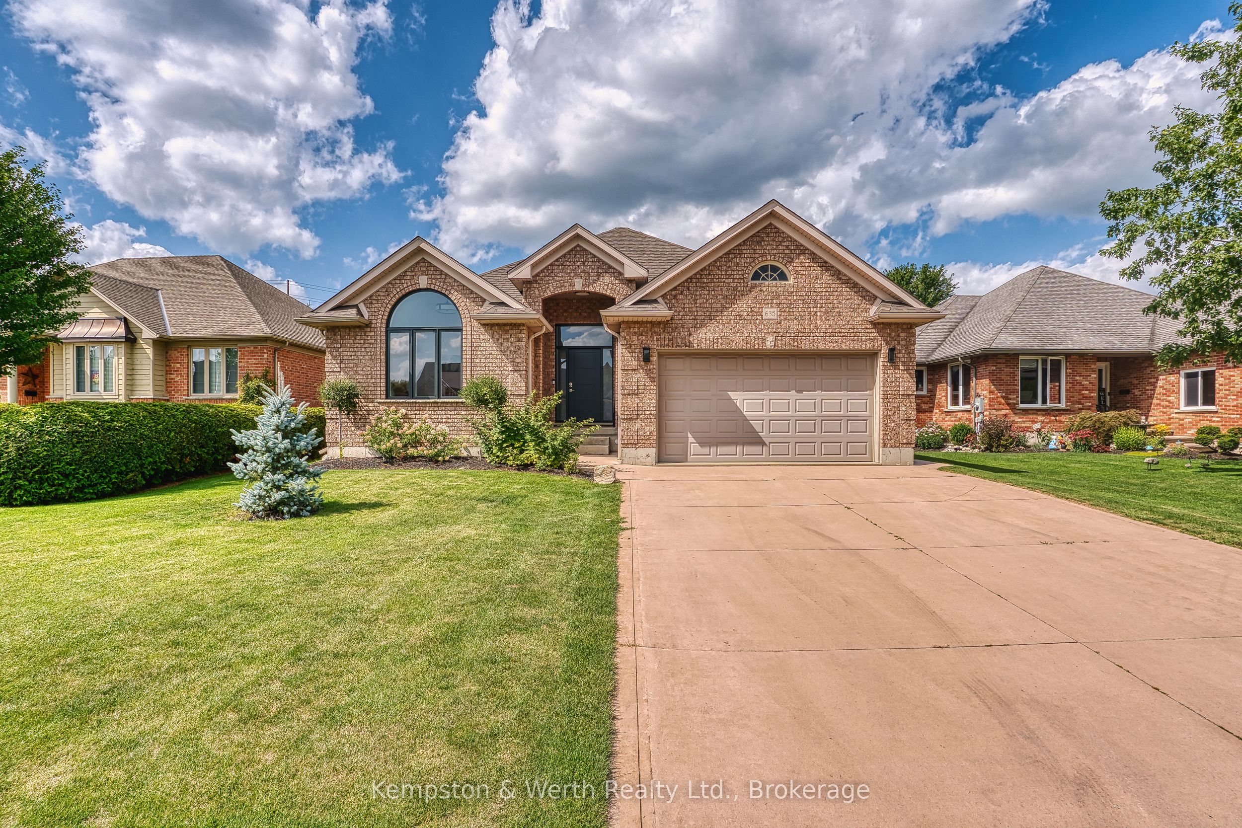635 Riverview Drive