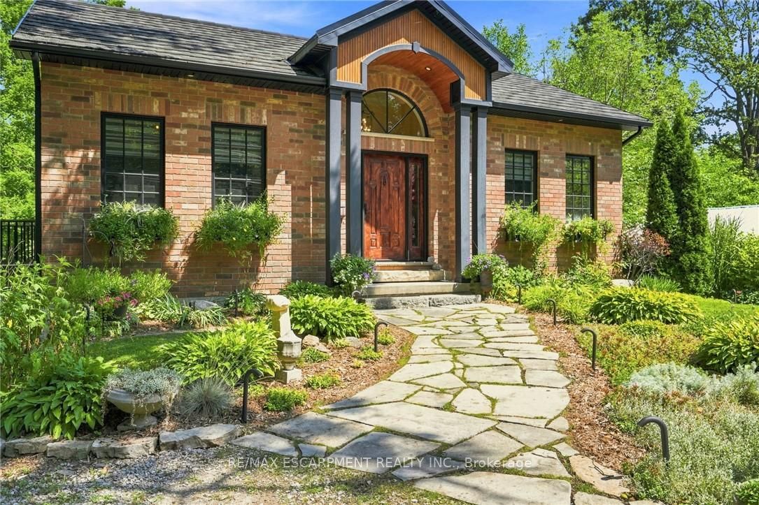 376 Moxley Road
