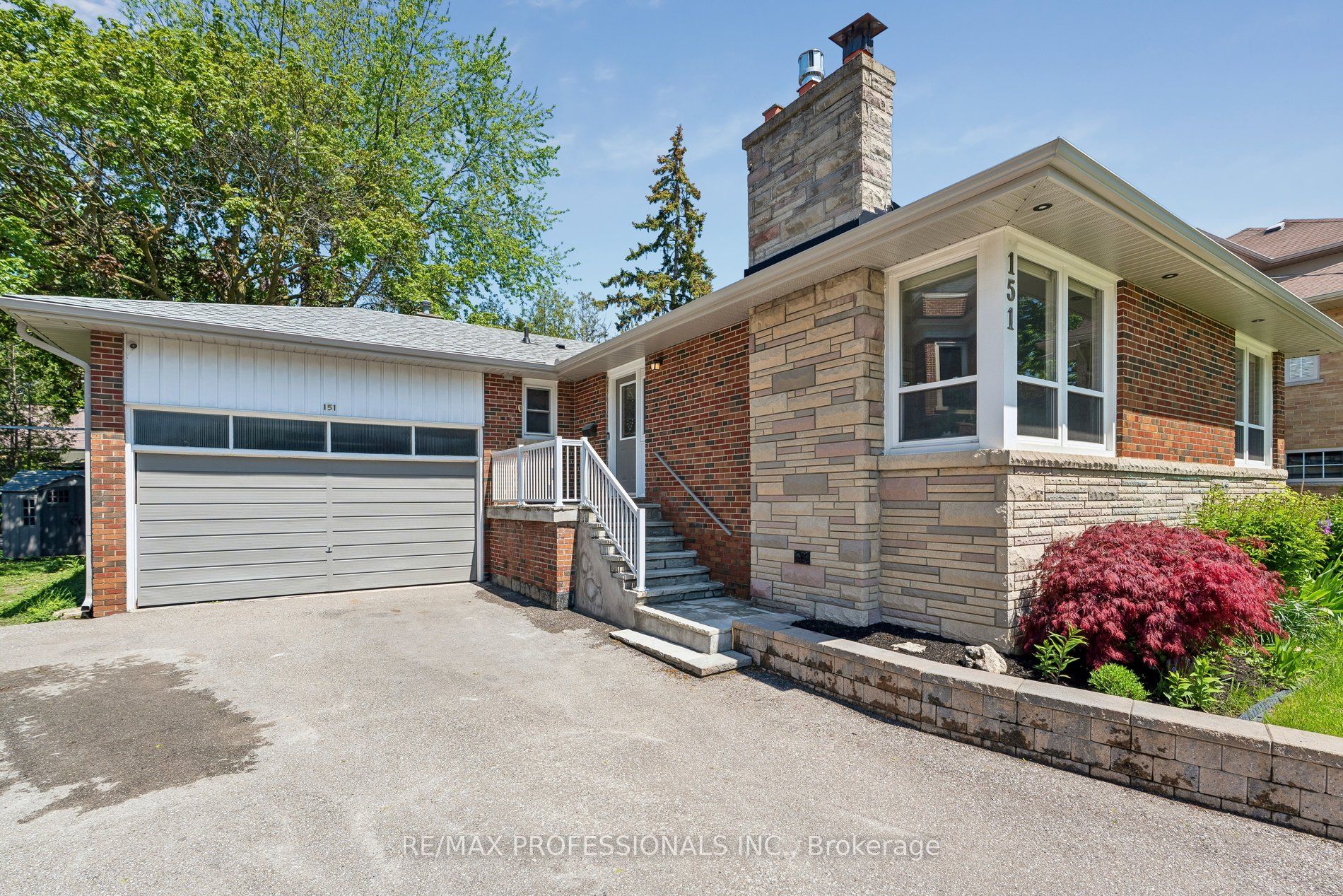 151 Perry Crescent