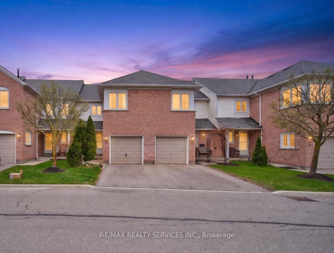 5205 Glen Erin Drive E 26A