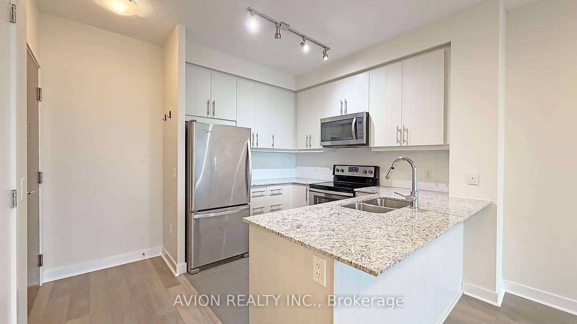 3975 Grand Park Drive 1806