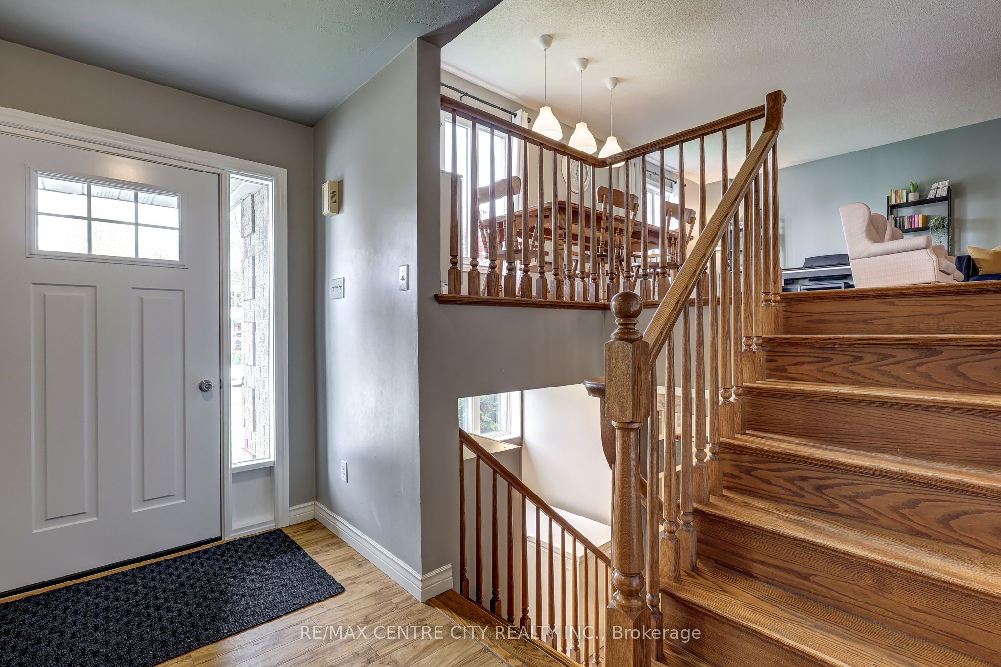43 Sinclair Crescent