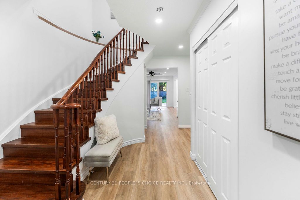 4053 Trapper Crescent