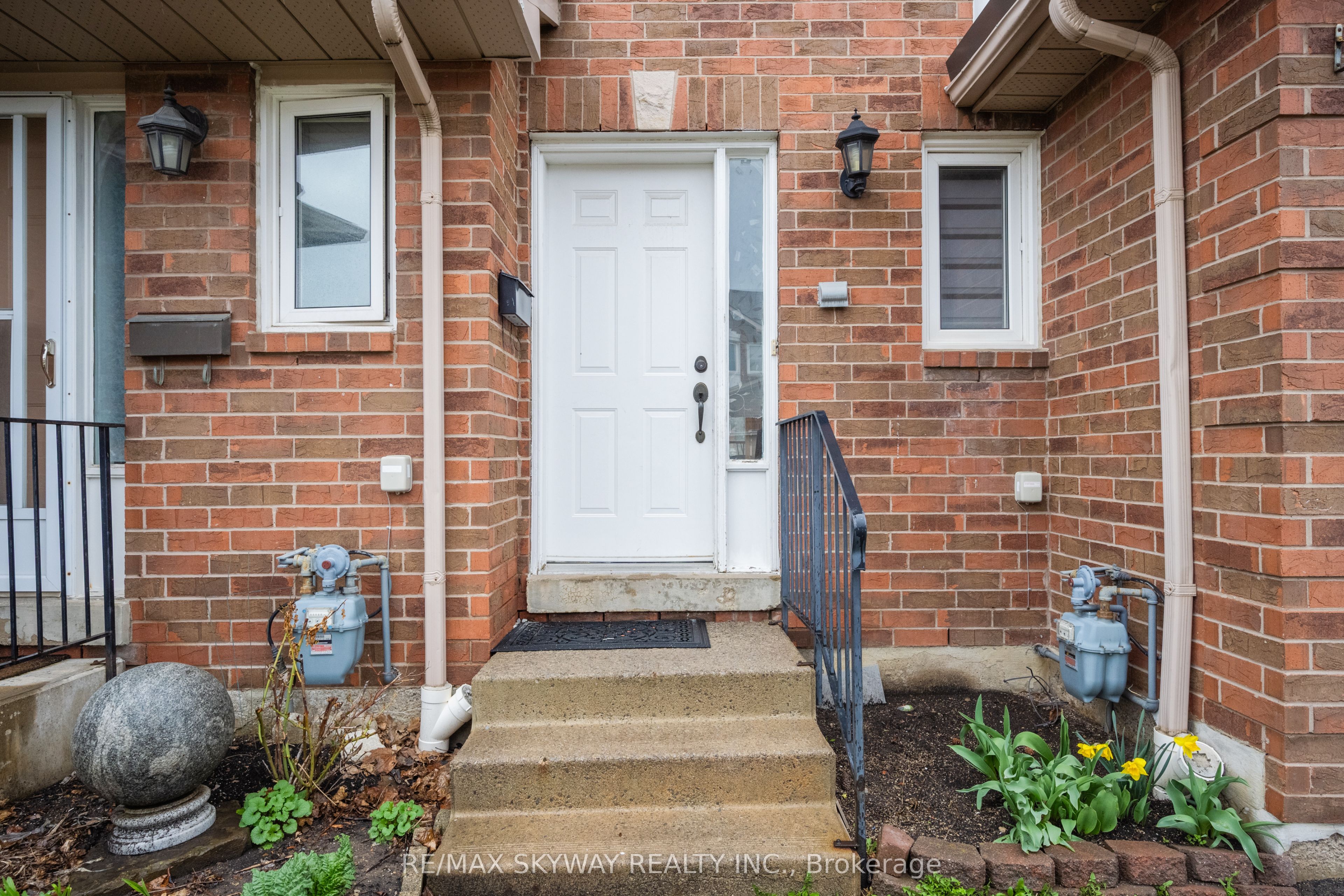 1485 Torrington Drive 44