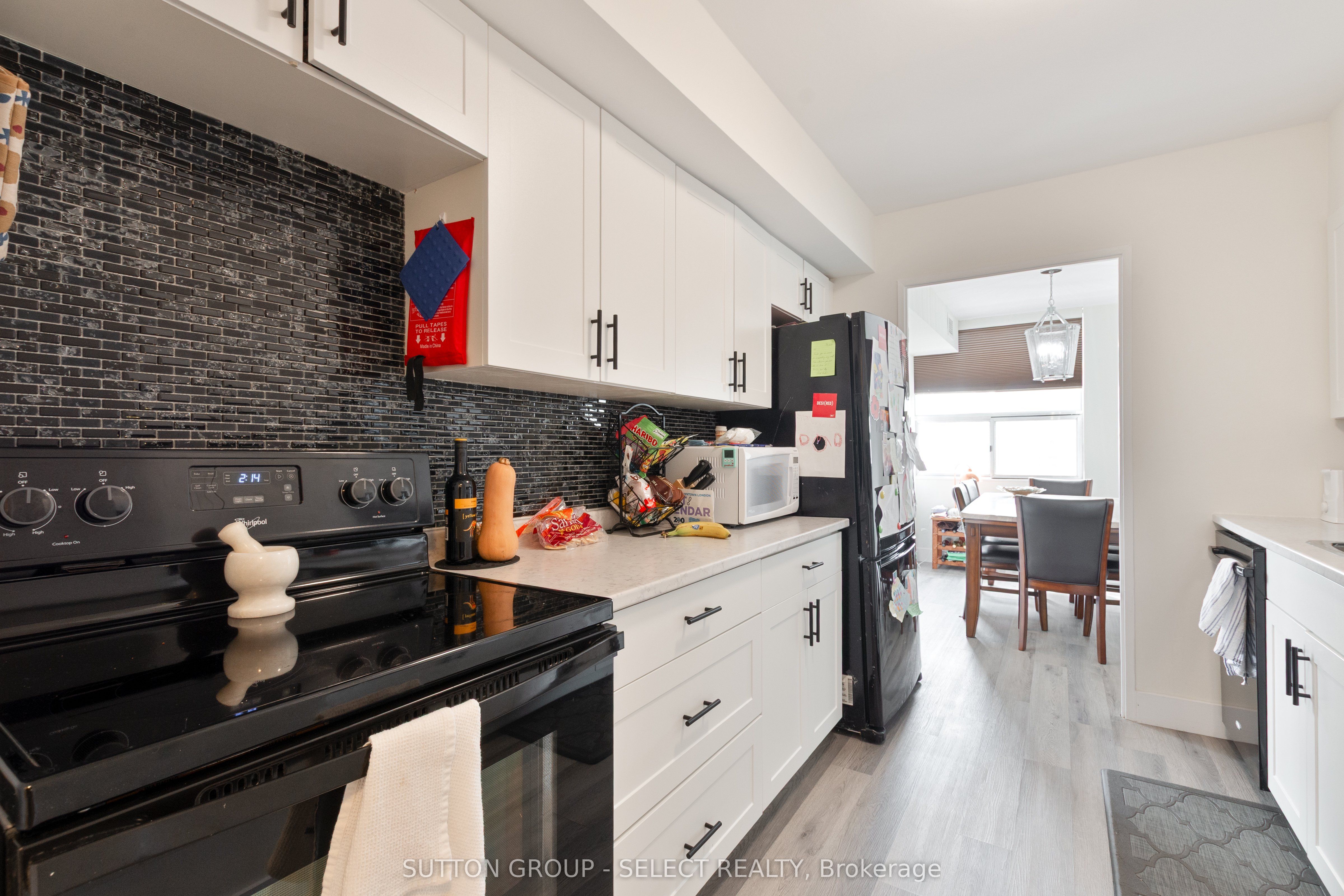 380 King Street 1207
