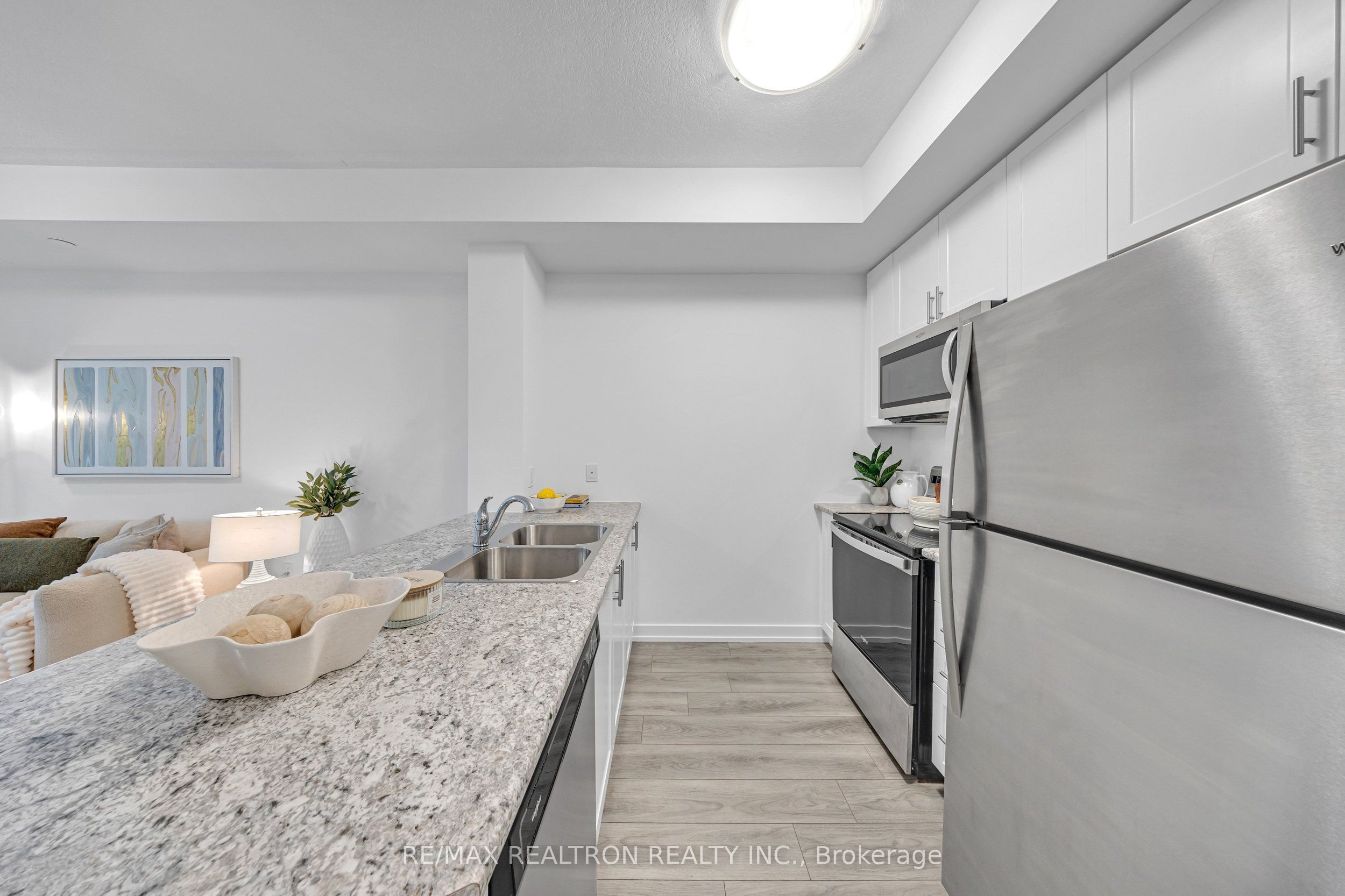 5055 Greenlane Road 140