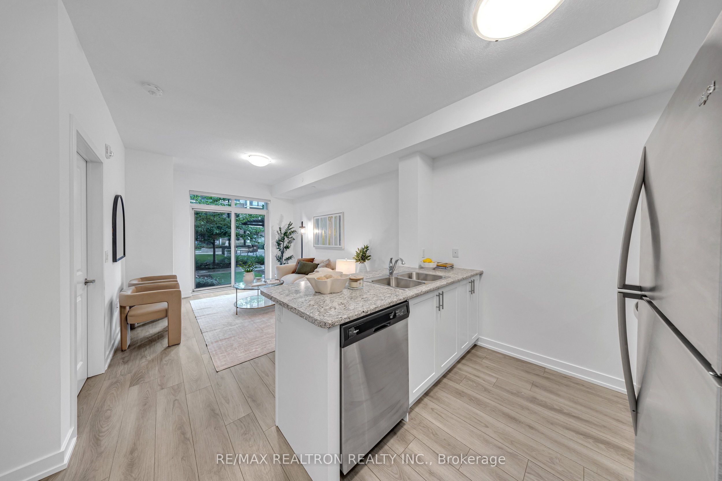 5055 Greenlane Road 140