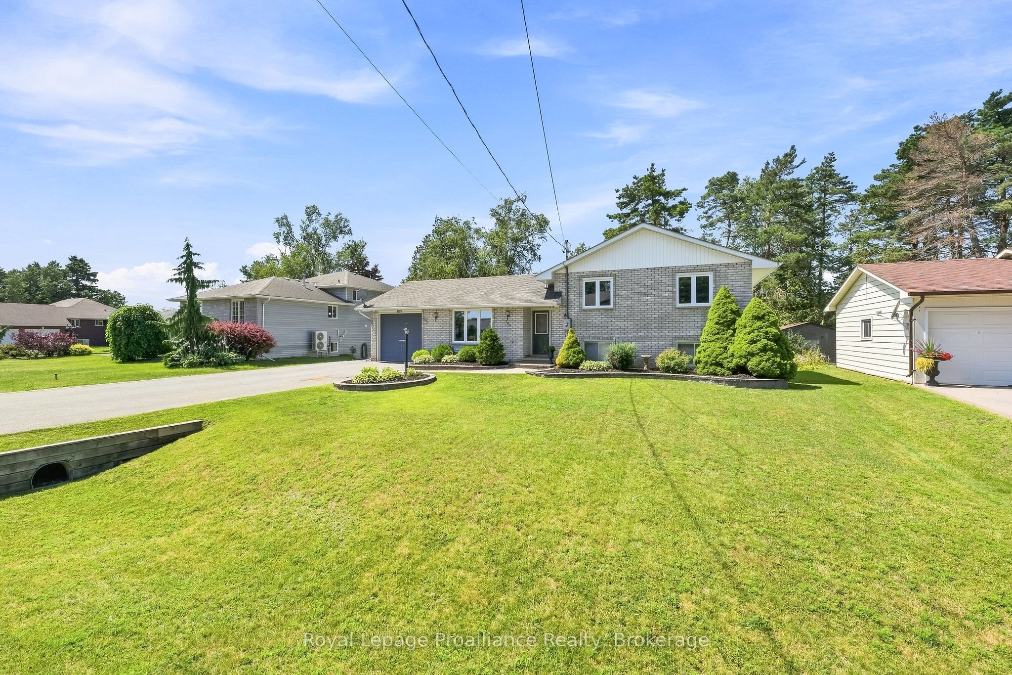 180 Ontario Street