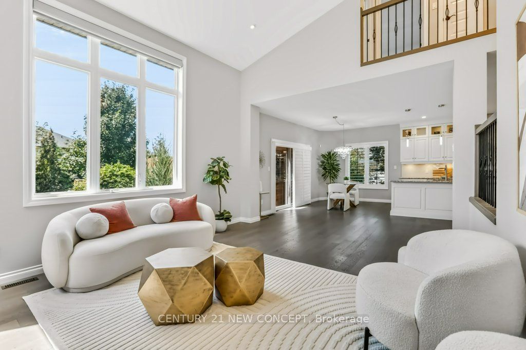 196 Juno Crescent