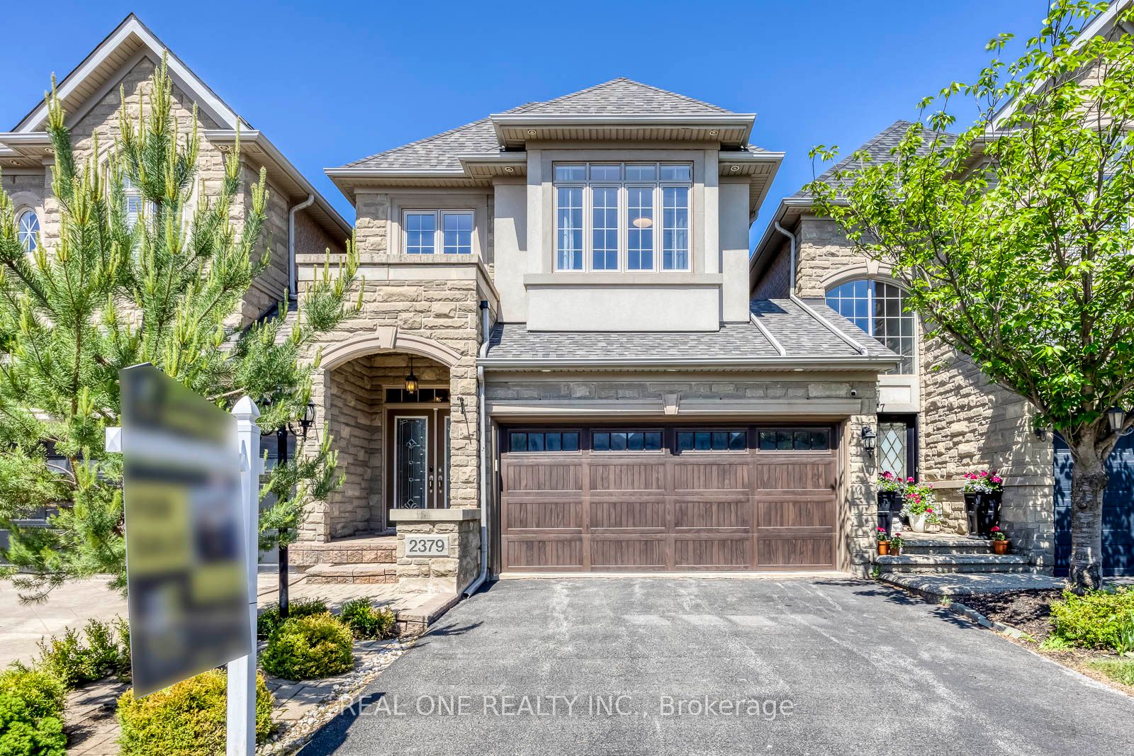 2379 Wasaga Drive