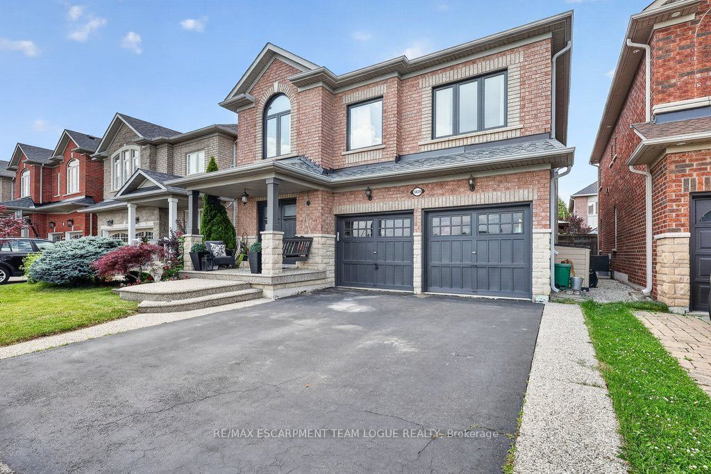 5839 Sunmill Crescent