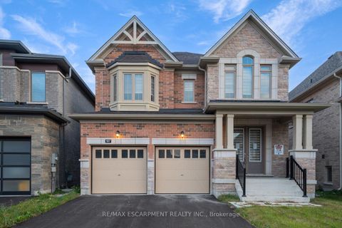 197 Thompson Drive East Gwillimbury ON L9N 0V5