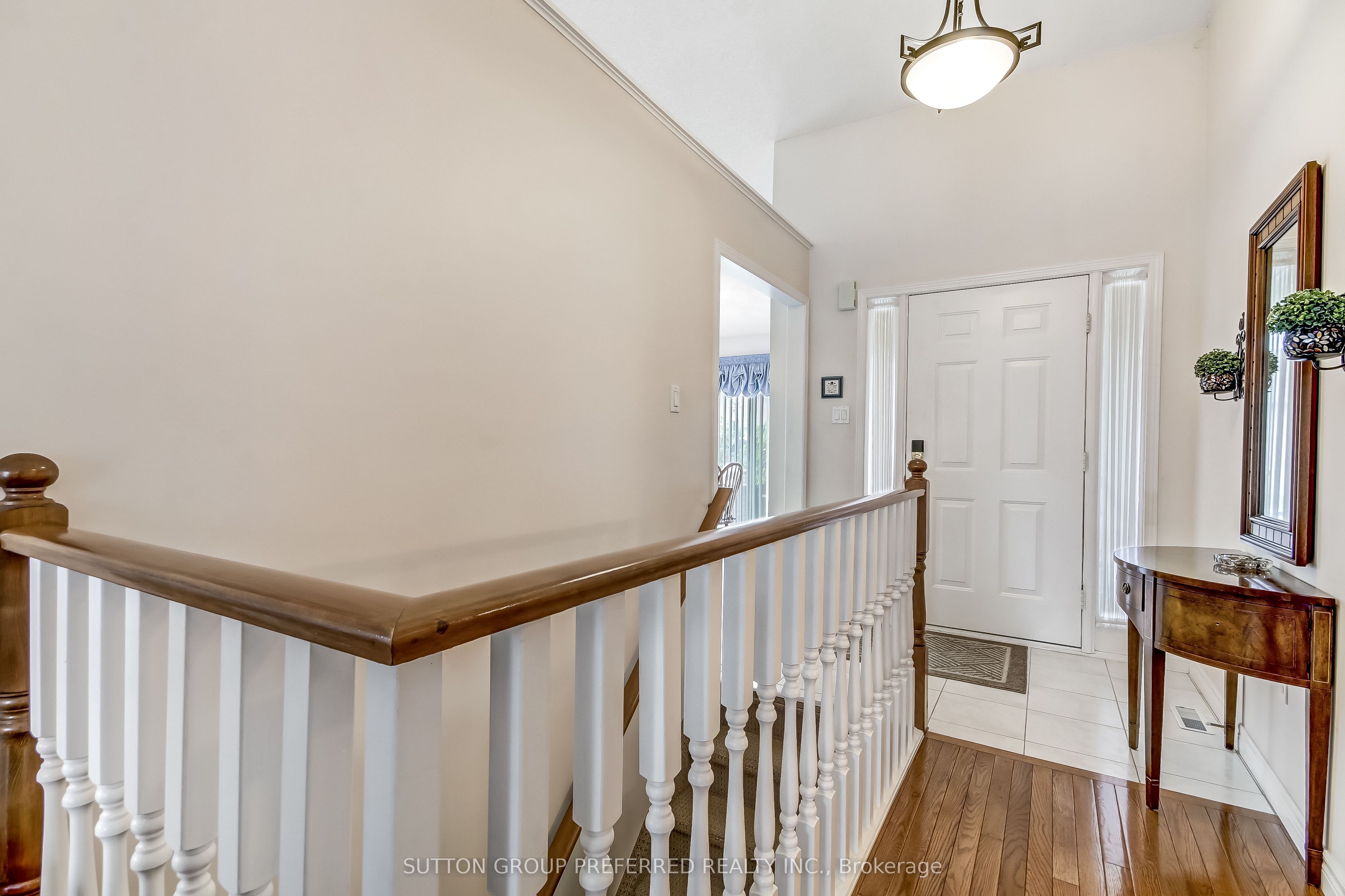 861 Shelborne Street 29