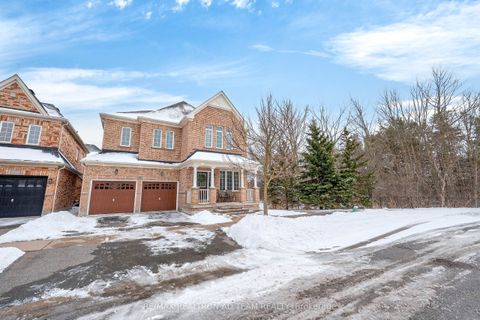 33 Wilsongary Circle Ajax ON L1T 0G6