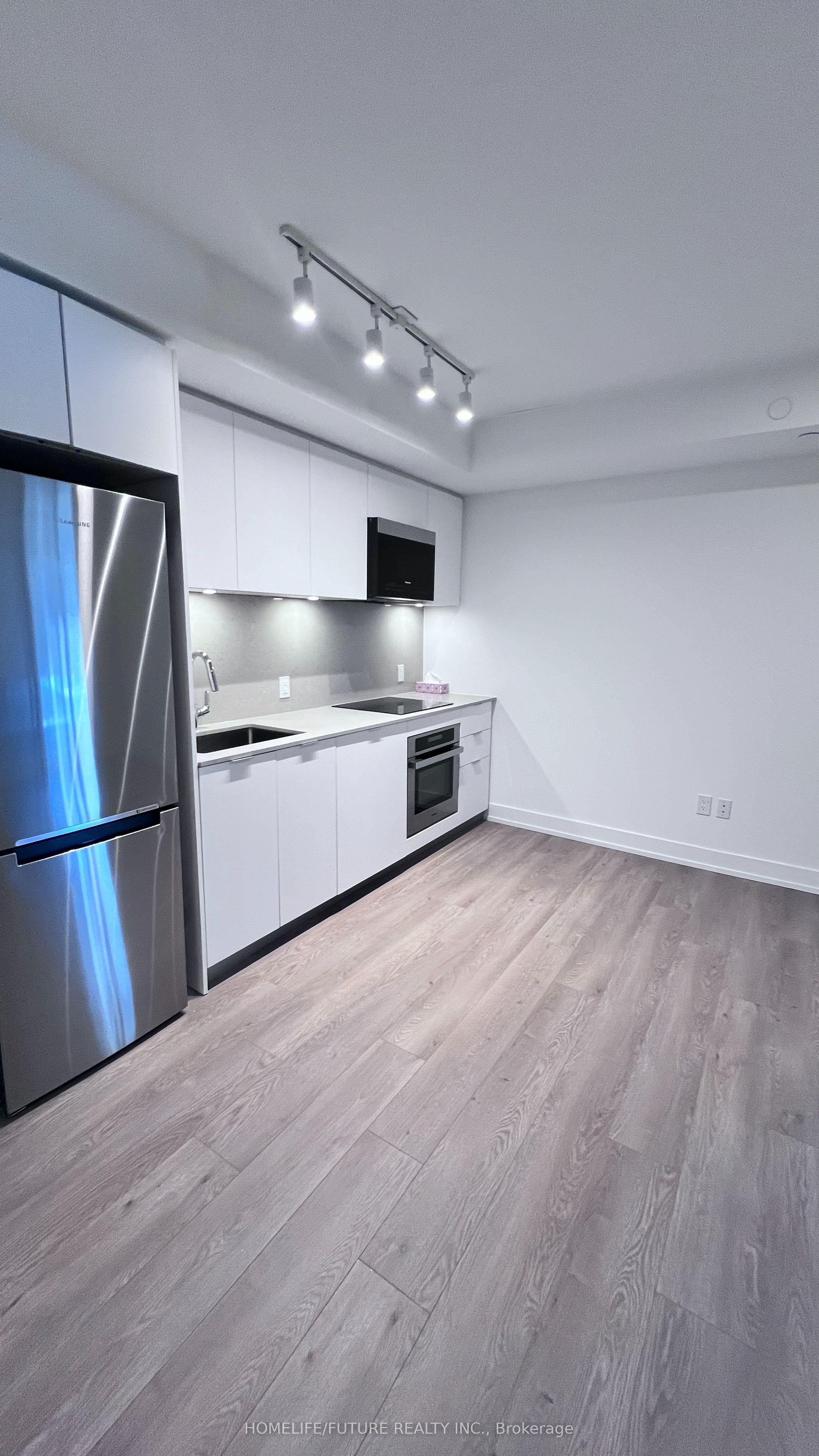 8 Cedarland Drive 826