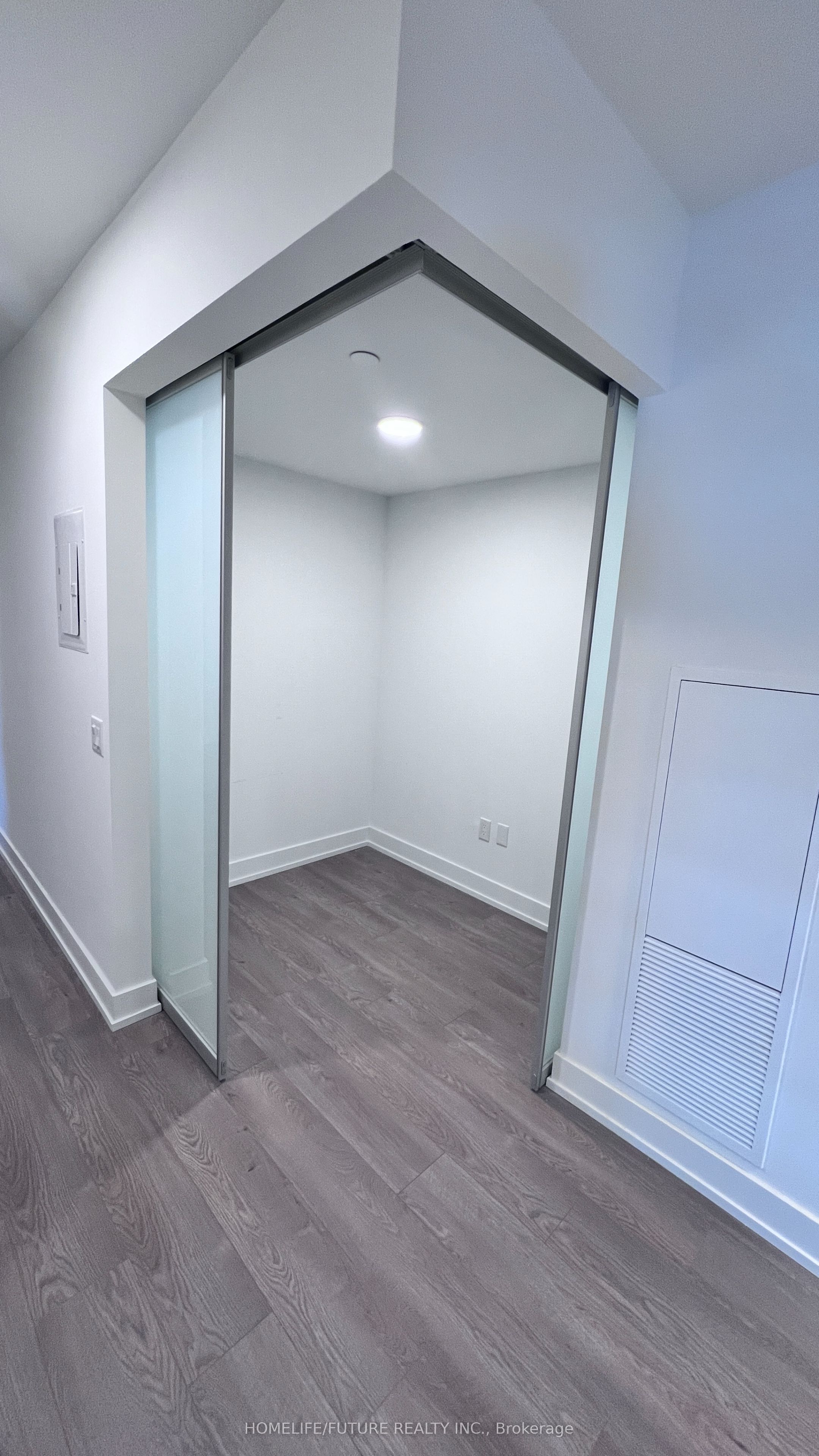 8 Cedarland Drive 826