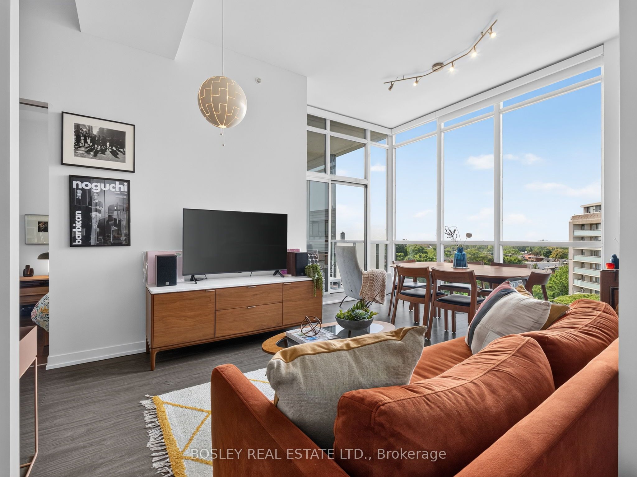 36 Howard Park Avenue 801