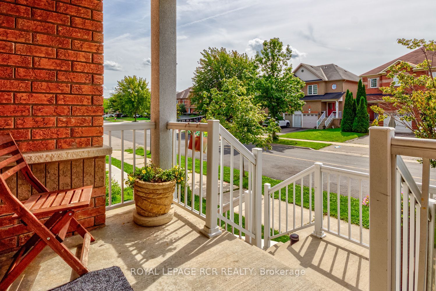 13 Silvervalley Drive