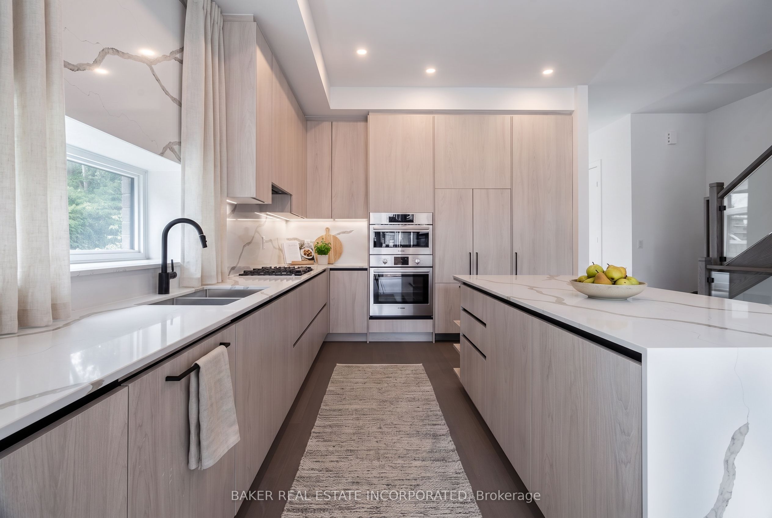 10 Lou Parsons Way 1