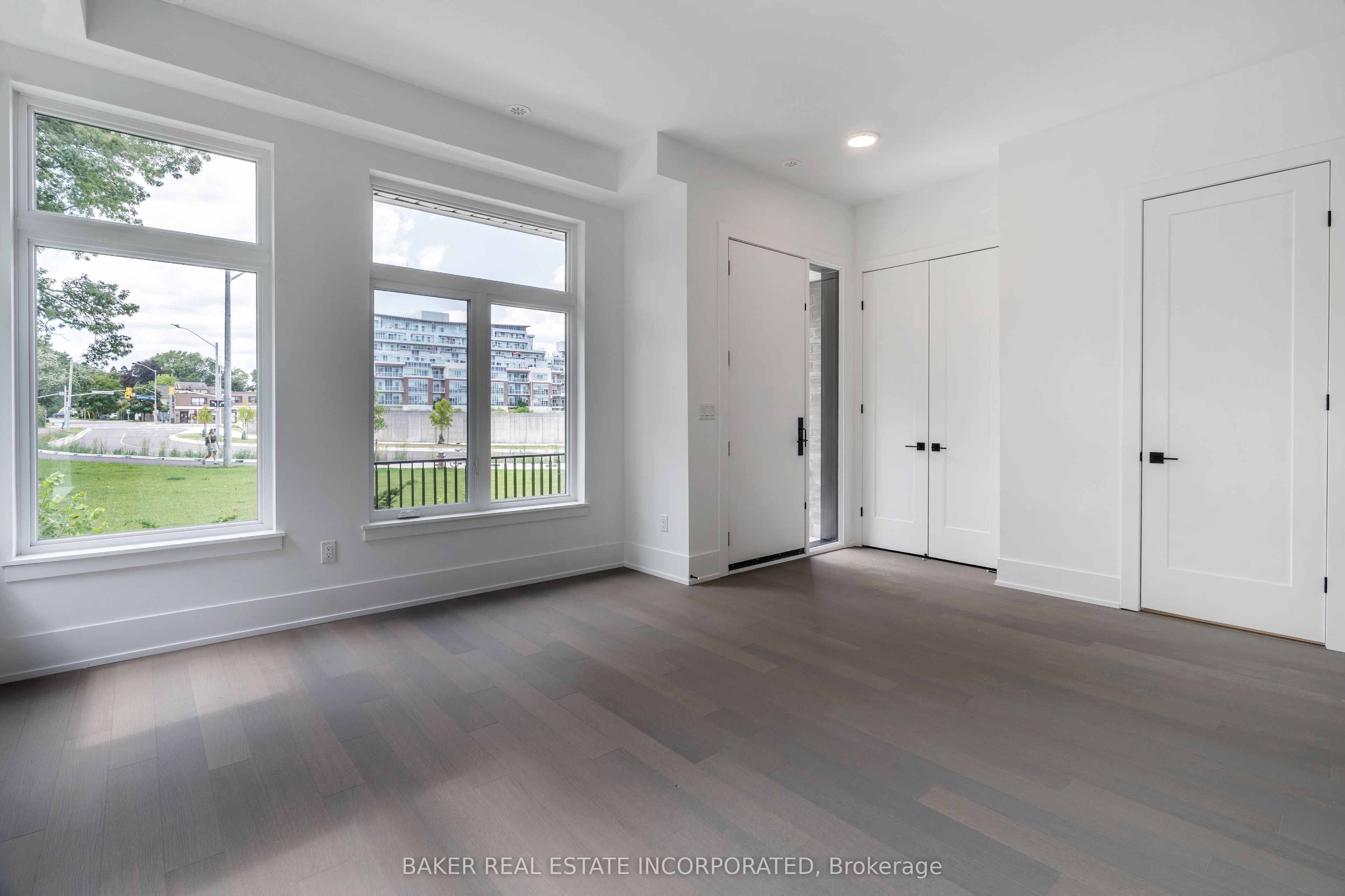 10 Lou Parsons Way 1