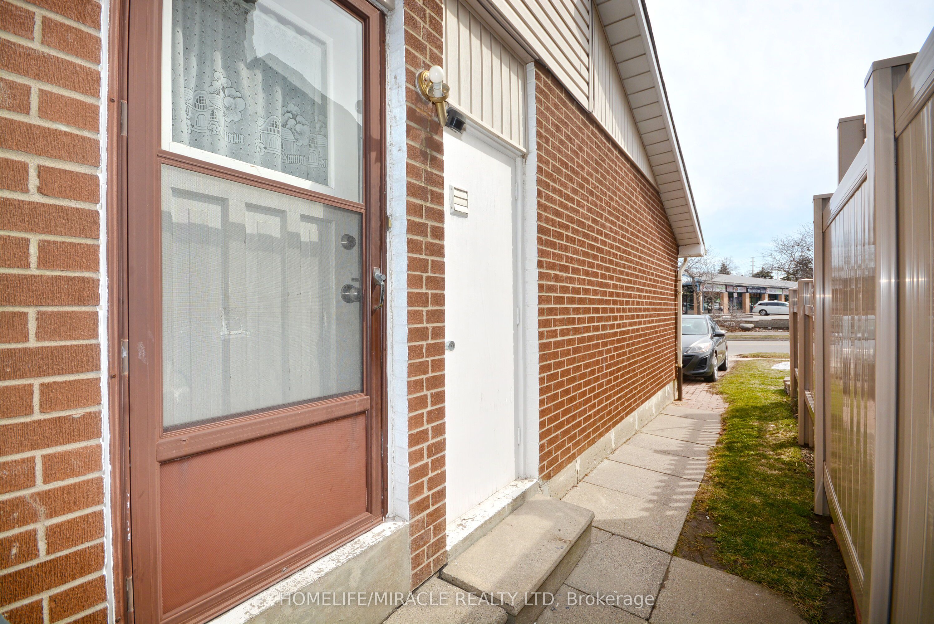 2335 Council Ring Road