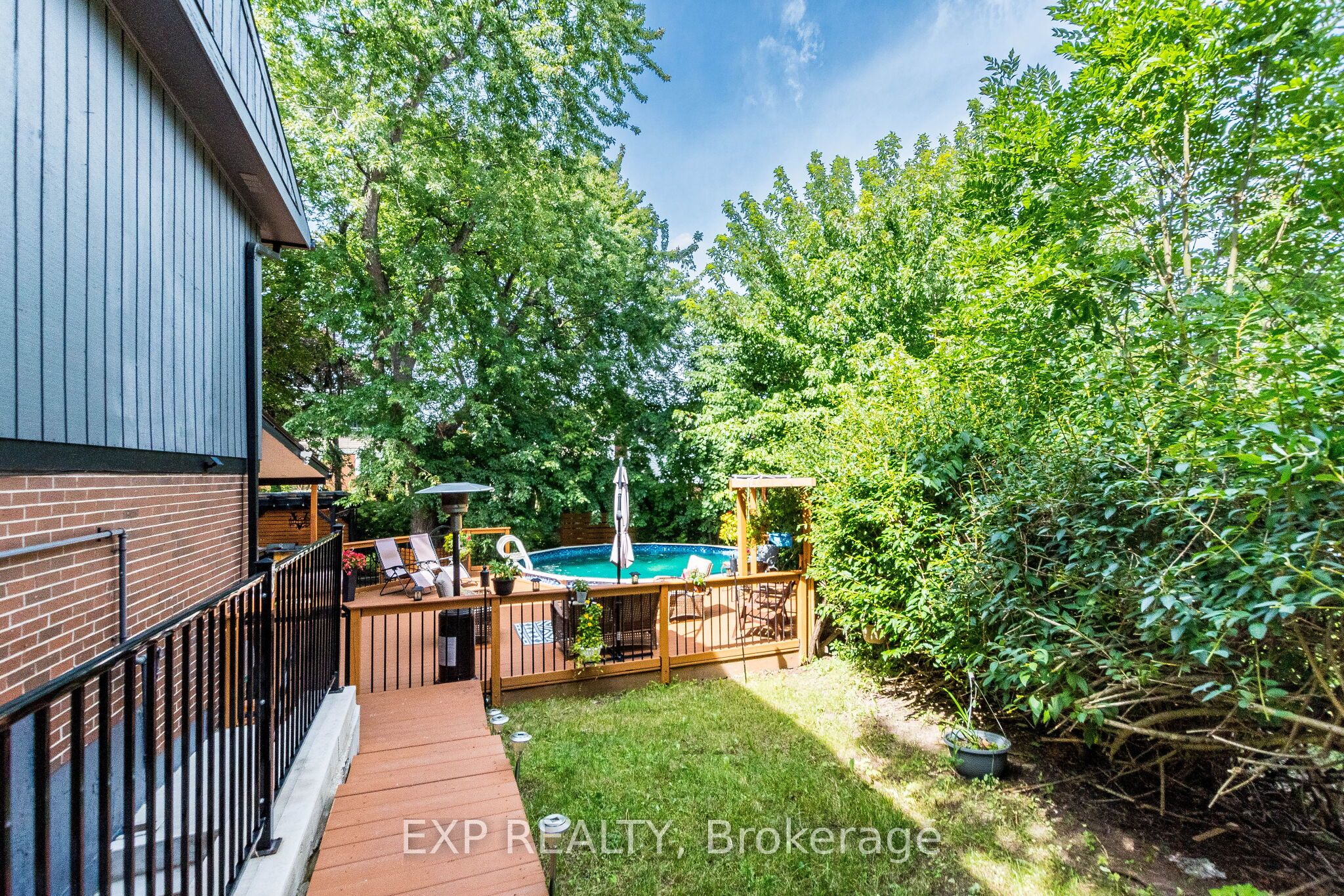 6073 Featherhead Crescent