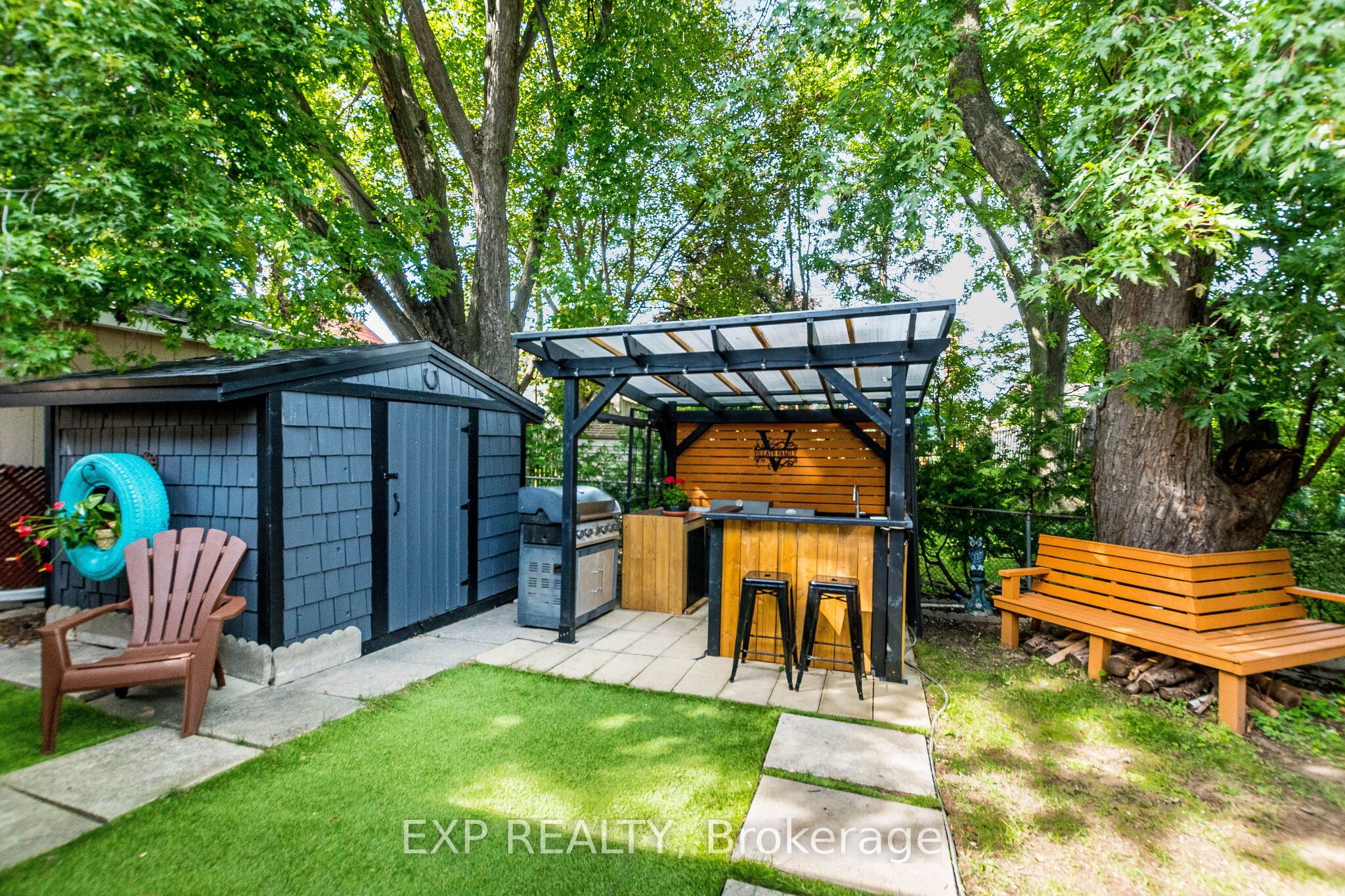 6073 Featherhead Crescent
