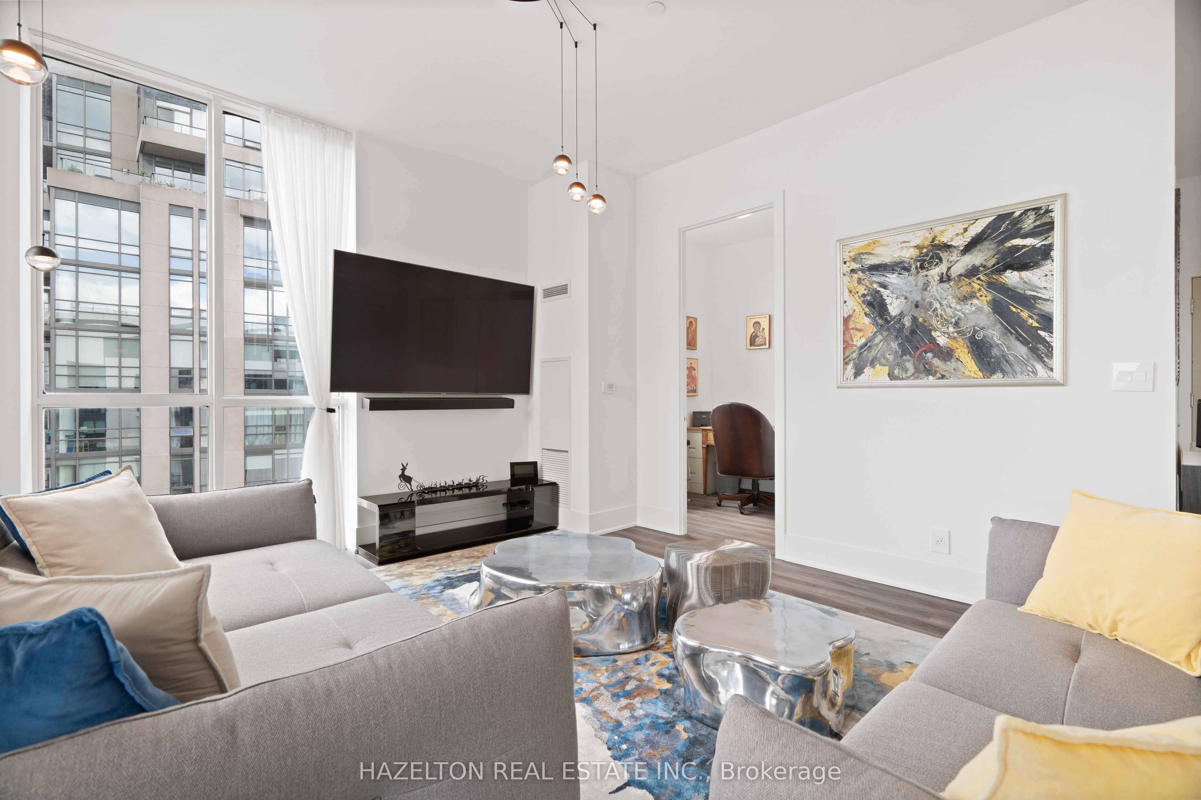 1486 Bathurst Street 1802