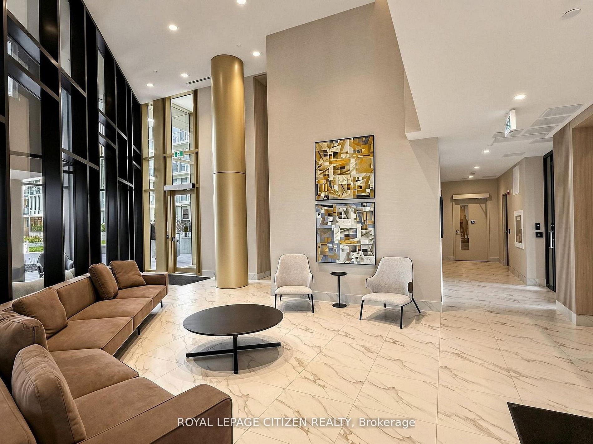 1005 Dundas Avenue 324