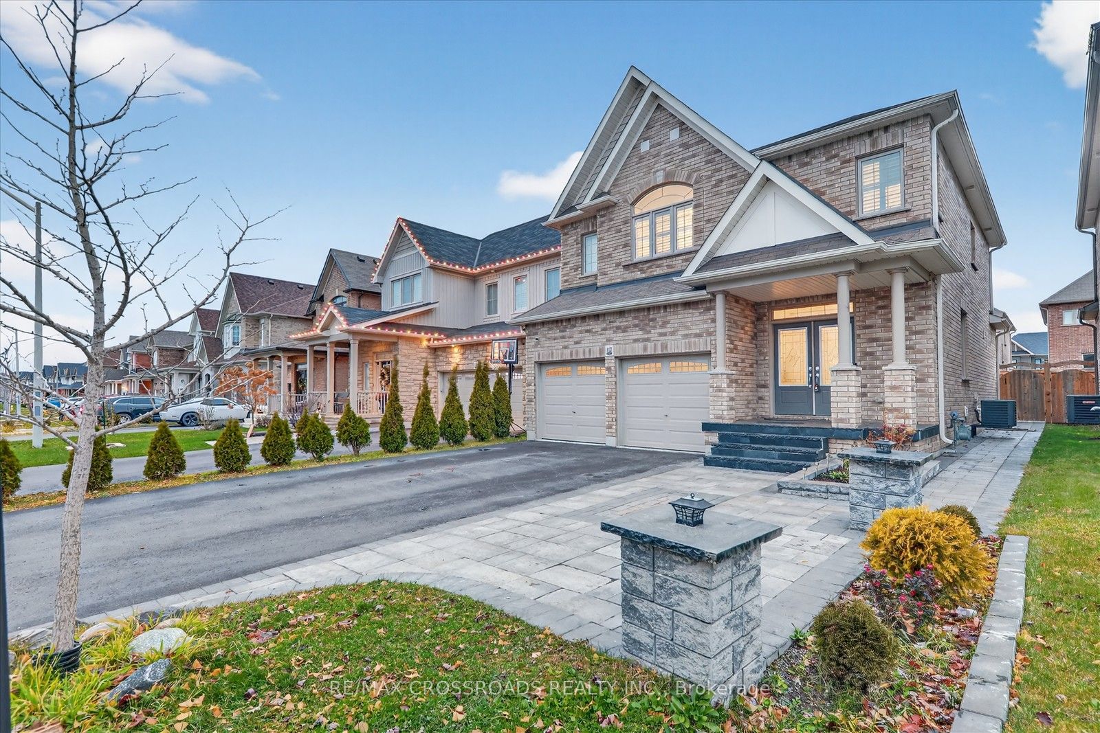 112 Fred Jackman Avenue